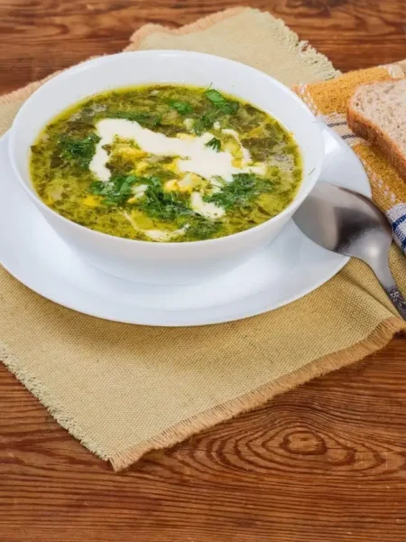 Ukrainian Green Borscht Soup